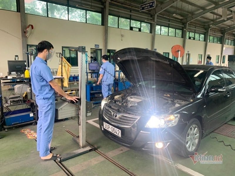 Đảm bảo an toàn giao thông qua quy trình đăng kiểm xe ô tô định kỳ
