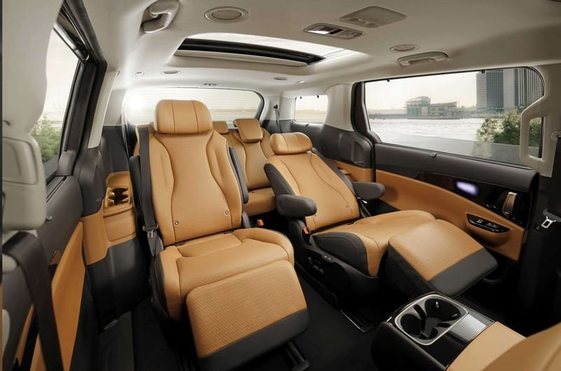 Đội xe du lịch trọn gói của nhà xe Cúc Phương Long Khánh