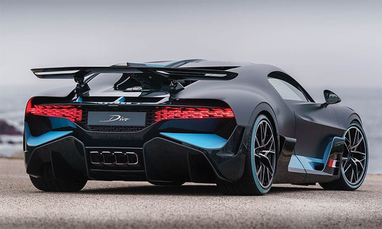 Giá xe Bugatti đắt đỏ tại Việt Nam