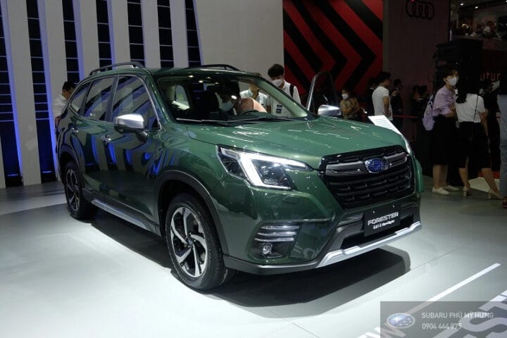 Giá xe Subaru Forester 5 chỗ đời mới