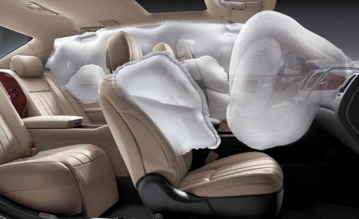 Hệ thống túi khí bảo vệ an toàn trên xe ô tô khi xảy ra va chạm