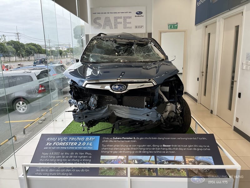 Hiện trường vụ tai nạn của Subaru Forester