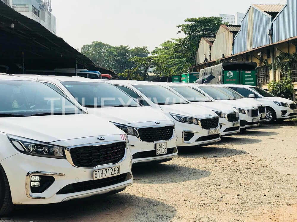 Hướng dẫn thủ tục cho thuê xe 4, 7 chỗ tự lái tại TP.HCM