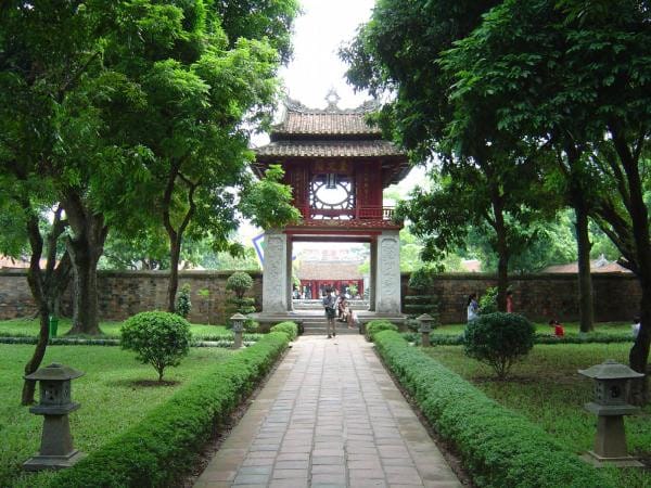 Khuê Văn Các biểu tượng của Quốc Tử Giám và trí tuệ Việt Nam