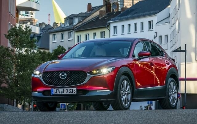 Mazda CX-30 phong cách Crossover, cập nhật giá xe oto Mazda CX-30 tại Việt Nam