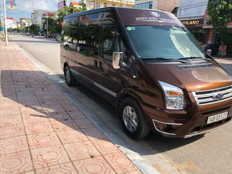 Minh Hiếu Limousine: Nội thất xe sang trọng, hiện đại