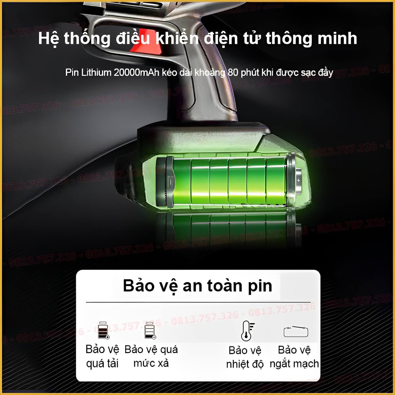 Người dùng dễ dàng vệ sinh ô tô với thiết bị rửa xe di động gọn nhẹ.