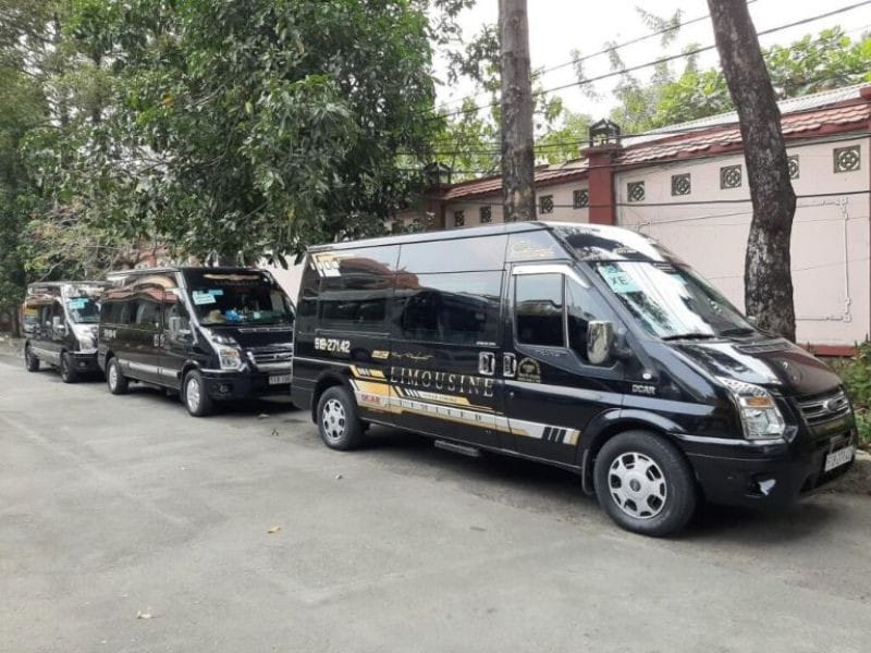 Nội thất tiện nghi của xe Limousine Long Giang tuyến Nam Định Hà Nội.