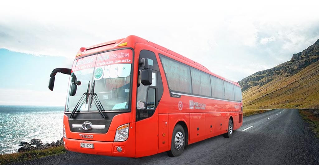 Nội thất tiện nghi và hiện đại bên trong xe khách Phương Trang, đảm bảo sự thoải mái cho hành trình dài đến Cà Mau.