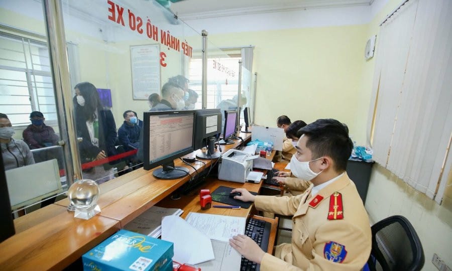 Quy trình nộp hồ sơ cấp lại cà vẹt xe bị mất tại cơ quan công an