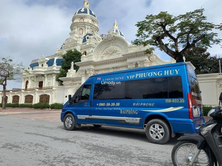 Tiện ích giải trí hiện đại trên xe Phương Huy Limousine