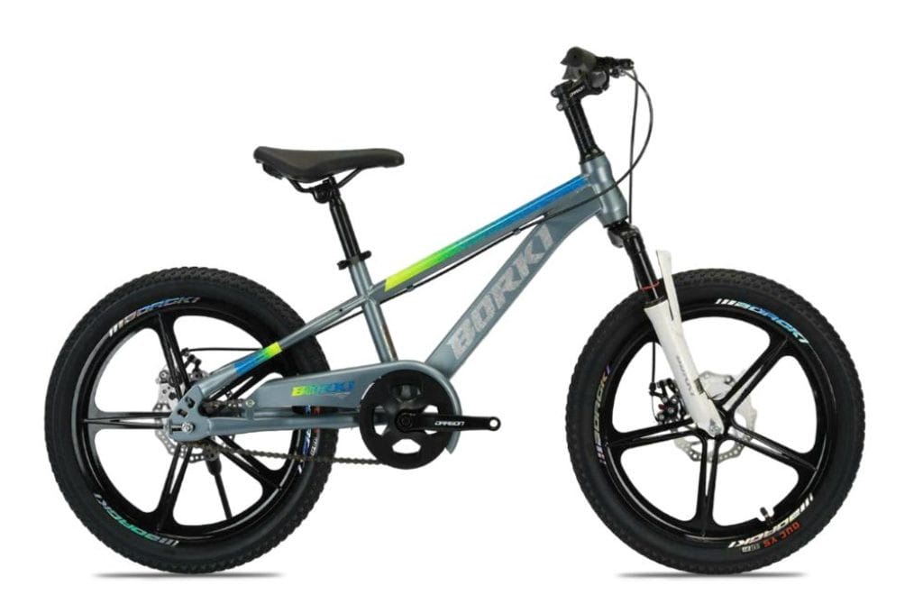Xe đạp địa hình MTB Borgki 18 inch màu đen xanh cho bé 7 tuổi