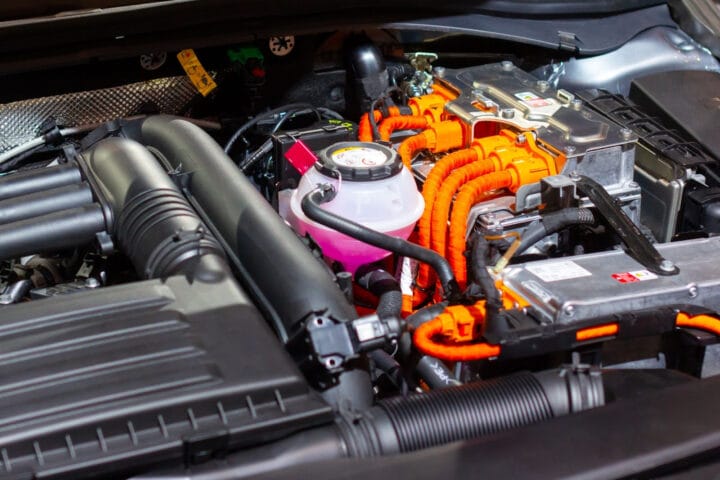 Xe hybrid là gì