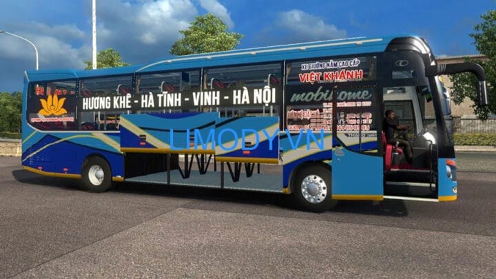 Xe khách của nhà xe Hiền Hồng tại bến xe Hương Khê, sẵn sàng phục vụ tuyến Vinh