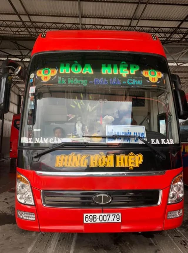 Xe khách Hòa Hiệp chất lượng cao trên tuyến Bình Dương Cà Mau