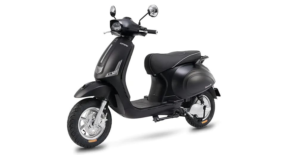 Xe máy điện Espero Diamond Plus màu đen với đèn pha kim cương độc đáo