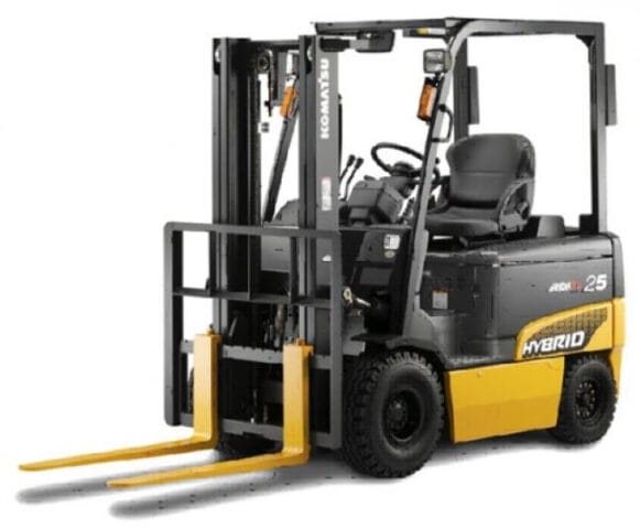 Xe nâng điện Electric Forklift đang di chuyển hàng hóa trong kho hàng