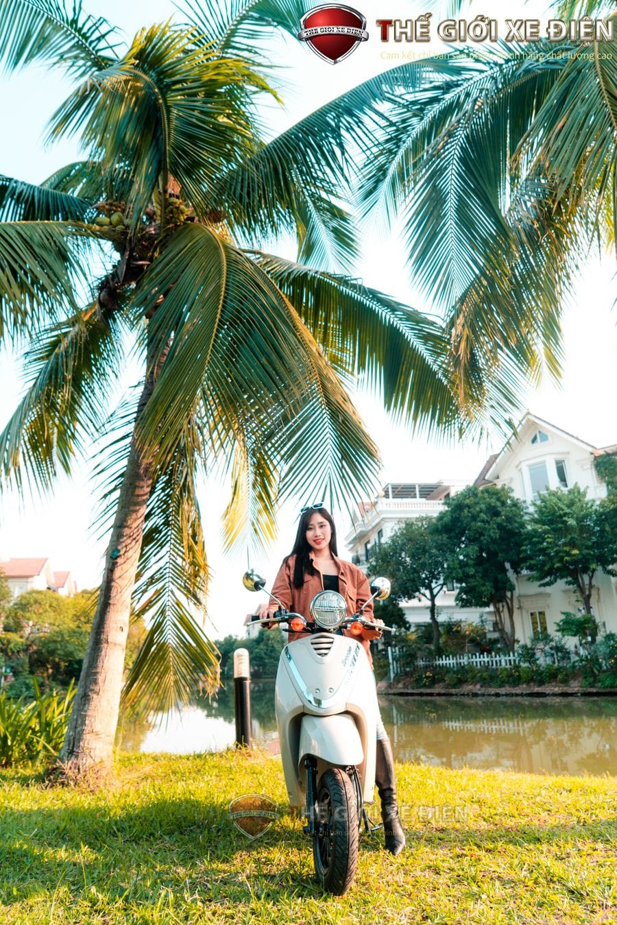 Xe tay ga Today HSV1 Hyosung Korea màu trắng tinh tế, thiết kế năng động và hiện đại, phù hợp với phái đẹp yêu thích sự trẻ trung