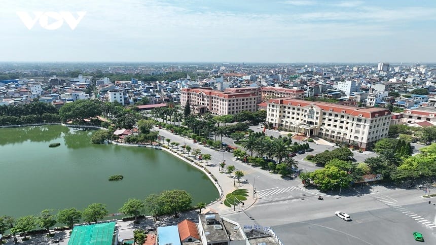 Xe buýt 03 Nghĩa Hưng Nam Định đồng hành cùng cuộc sống hằng ngày của người dân