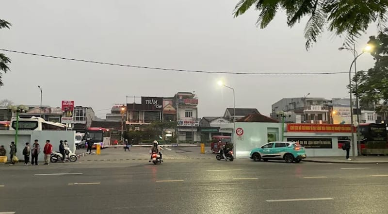 Các tiện ích xung quanh bến xe khách Nguyễn Hoàng