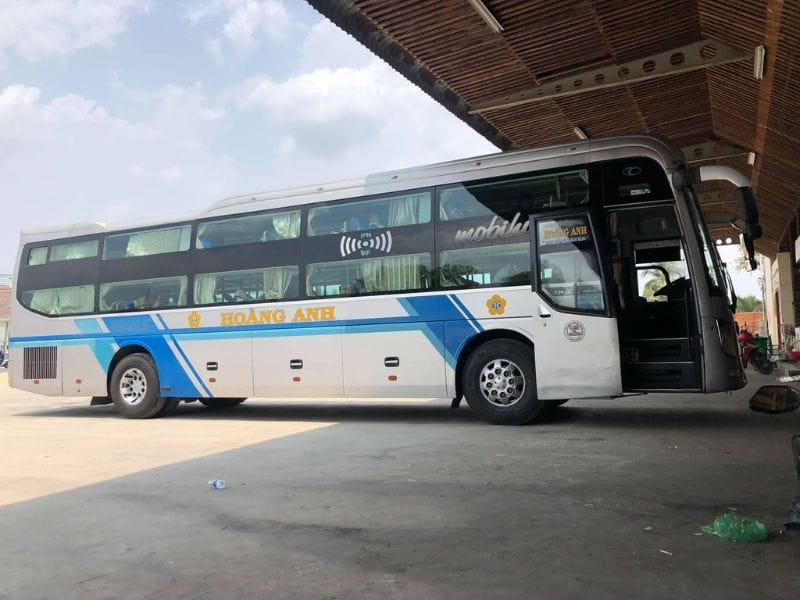 Xe Hoàng Anh được trang bị hiện đại, wifi miễn phí,...