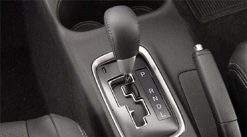 Cần số tự động với ký hiệu L rõ ràng